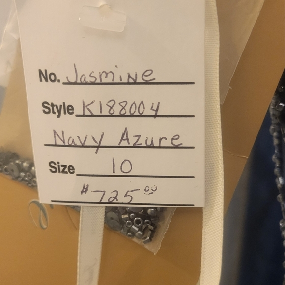 Elegant Blue Evening Gown - Picture 5 of 7